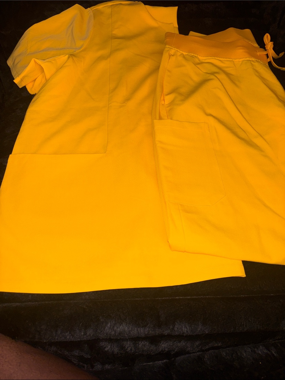 Yellow 2pc Scrub Set - Picture 2 of 5
